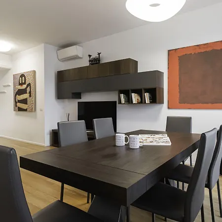 Italianway - Corso Xxii Marzo 4 *